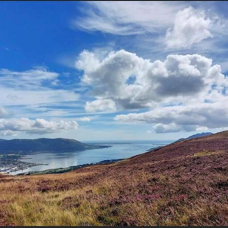 Mountain House Omeath Near Carlingford Villa O Meith Exterior photo